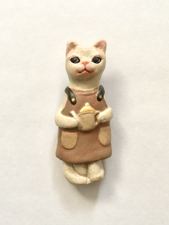立体ブローチ(ベテラン店員猫④) 1枚目の画像