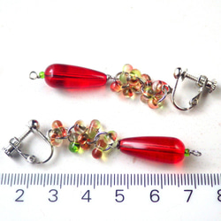 吊式耳環紅色x綠色深紅色鈦耳環外科不銹鋼耳環多變 第3張的照片