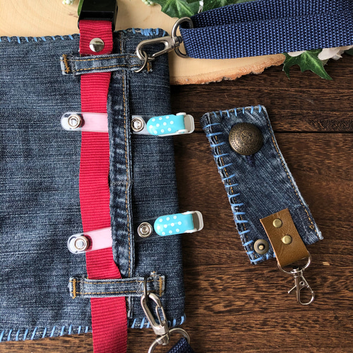 デニムリメイク☆テントポーチ☆B4 デニムリメイク☆テントポーチ☆B4