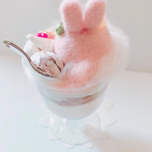 うさちゃんのふわふわコットンキャンディパフェ「ピンク」 羊毛 