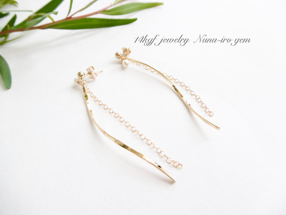 ＊再販＊14kgf  gold wave × pearl  pierce 1枚目の画像