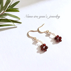 14kgf flower garnet pierce 3枚目の画像