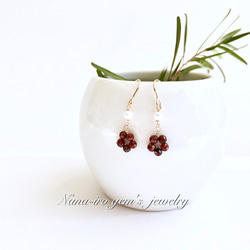 14kgf flower garnet pierce 4枚目の画像