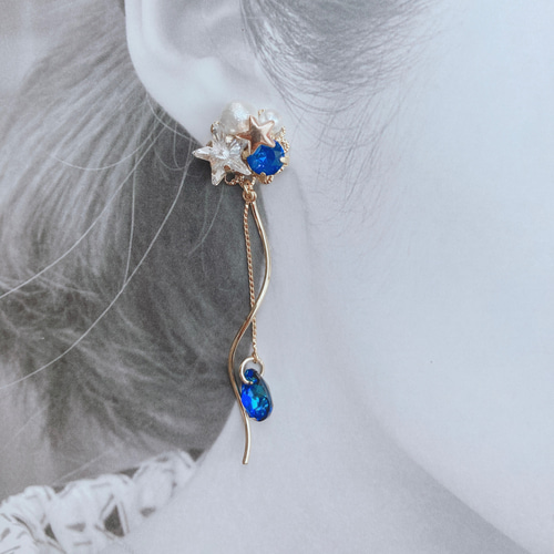 星に願いを。 イヤリング 青/ブルー/スワロフスキー/星/バミューダ