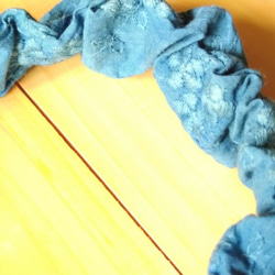 シュシュ首輪　正藍染オーガニックコットン(天然発酵灰汁建て)　安全バックル使用 6枚目の画像