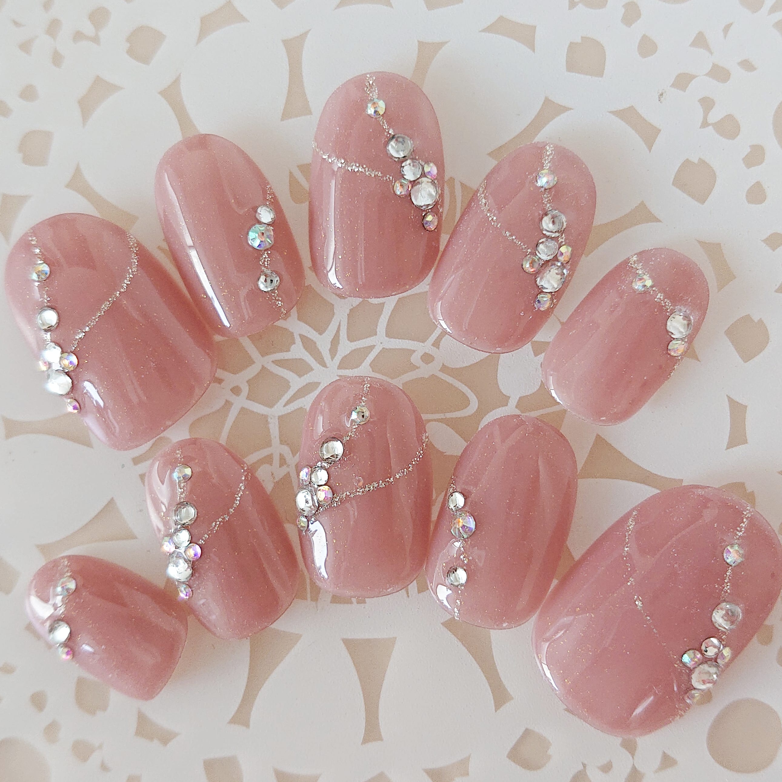 ペタルピンク ラインアート  /結婚式/ウェディングネイル/ブライダルネイル/ネイルチップ/和装/付け爪/Ｊ226