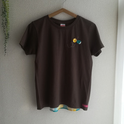 ゆったり☆後ろが主役のTシャツ（チャコール） 3枚目の画像