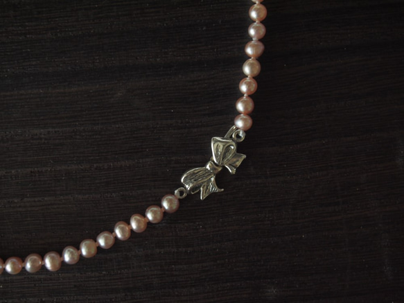 クラシックピンク淡水真珠ネックレス 4枚目の画像