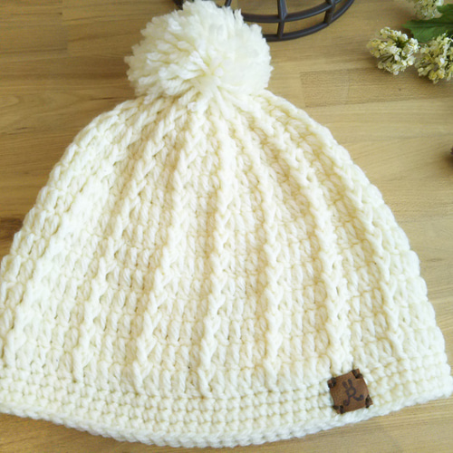 かぎ針編みニット帽子(ホワイト) ニット帽・ビーニー Rabbit crochet