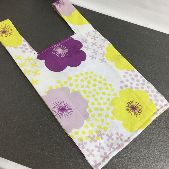 レジ袋タイプエコバッグ（紫系花ちらし） 1枚目の画像