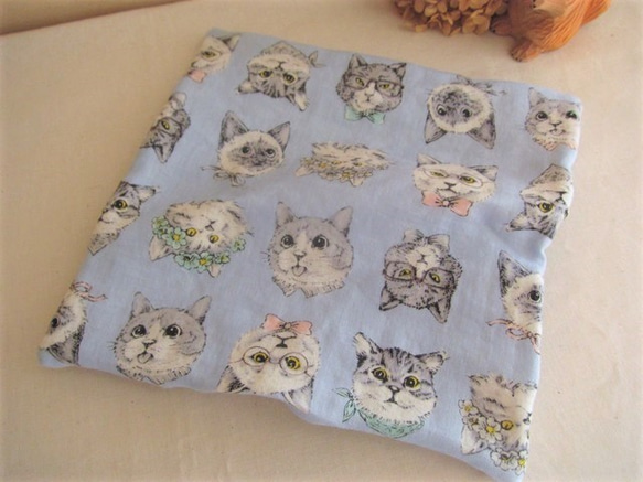 再販*8重ガーゼ大判ハンカチ*ネコフェイス*ねこ*cat*ブルー*blue**お  