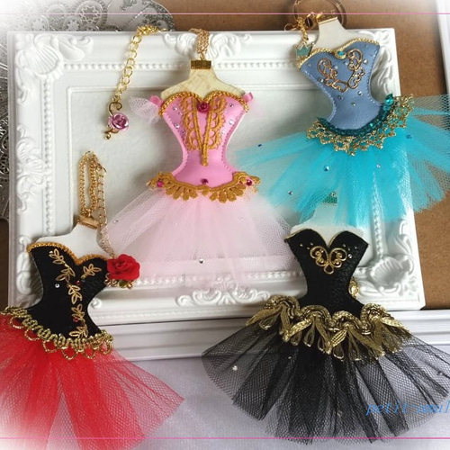 白鳥の湖♡バレエ 衣装 ミニ チュチュ チャーム/手作り チュチュ チャーム