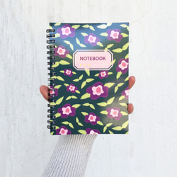 紫色花線圈筆記本 | 花草 | 花園 | Floral Spiral Notebook | pulps of wood 第1張的照片
