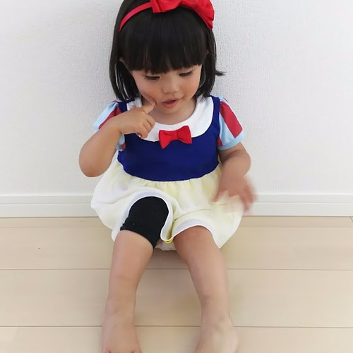 再販70越】白雪姫のような赤いリボンのカチューシャ大【子供用】 雑貨