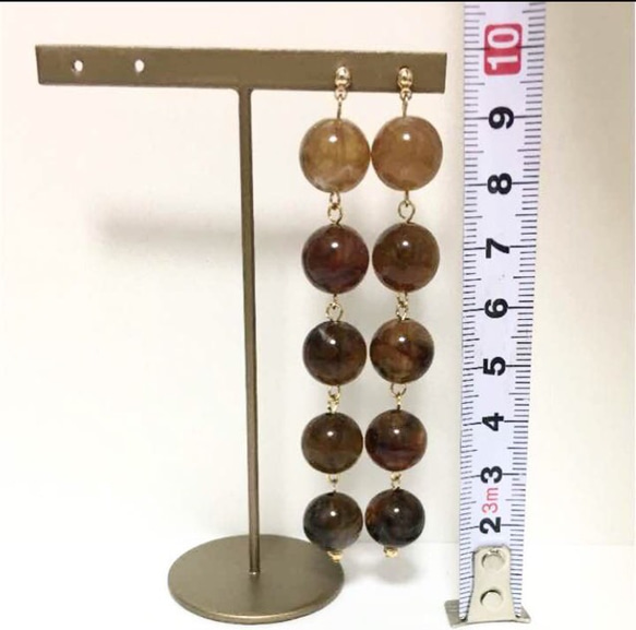 ブラウン天然石風5連ピアスorイヤリング 2枚目の画像