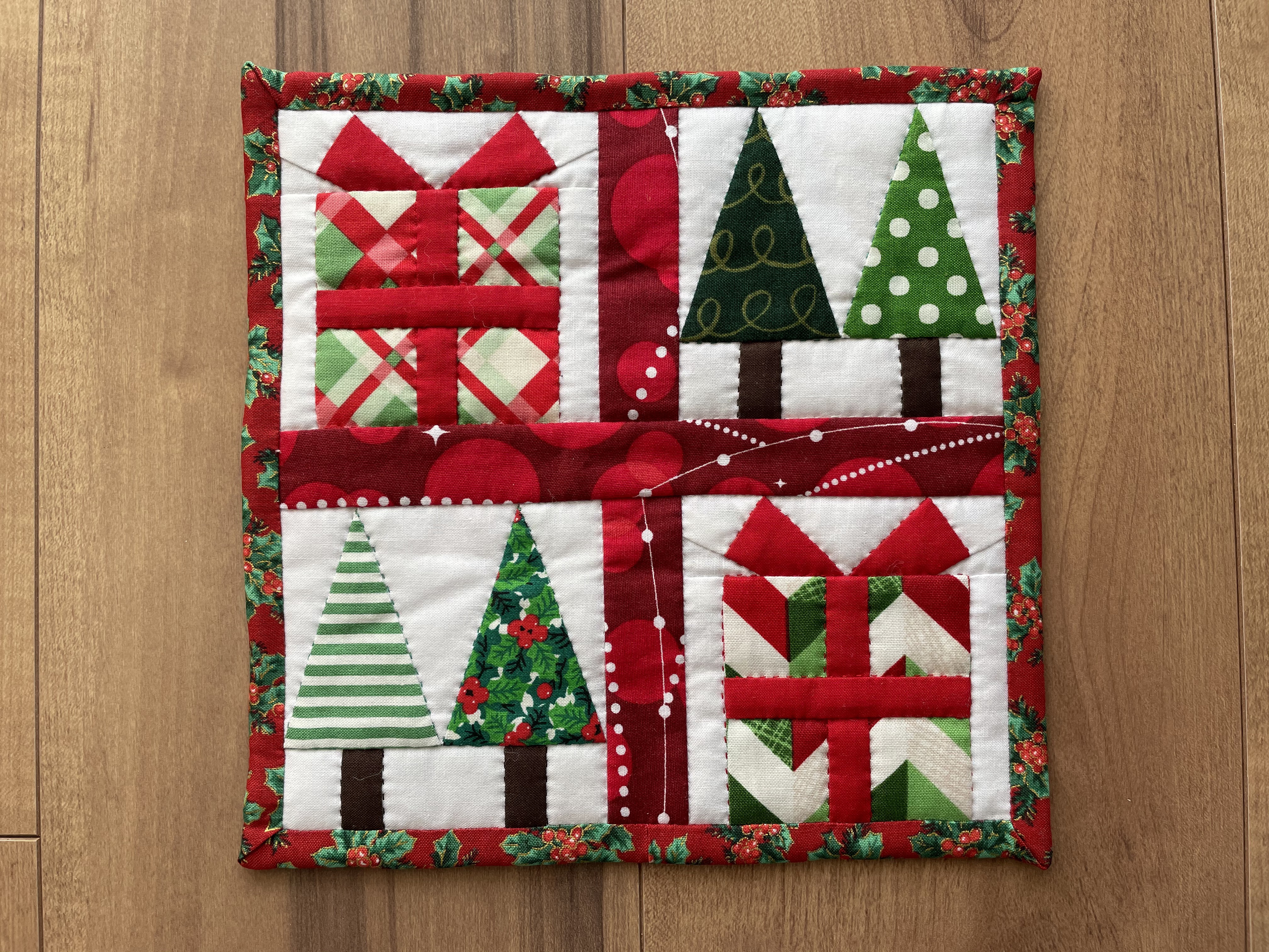パッチワークキルト❣️クリスマス❣️スター✨ もみの木