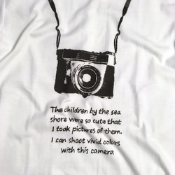 カメラ トロンプルイユ プリント ユニセックス メンズ レディース 兼用 Tシャツ [4395-02] 3枚目の画像