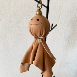 てるてる坊主 レザーてるてる坊主【タイプB】 キーリング Leathercraft ZUNI 通販