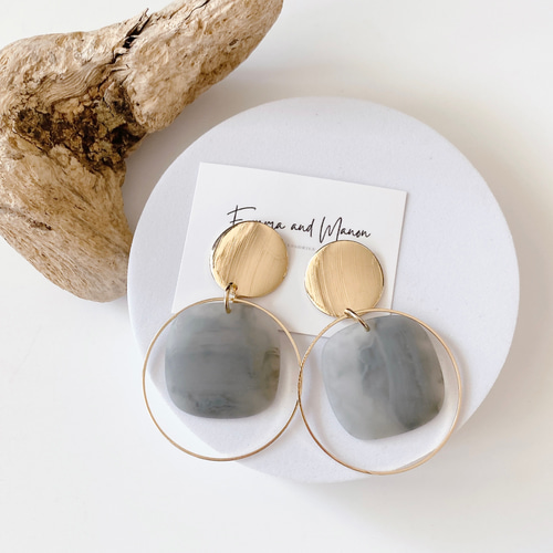 再販*ハンドメイド* ゴールドクリア マーブルスクエア クリップ イヤリング