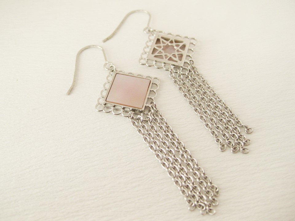 エスニックレーシーピアス (ピンク)