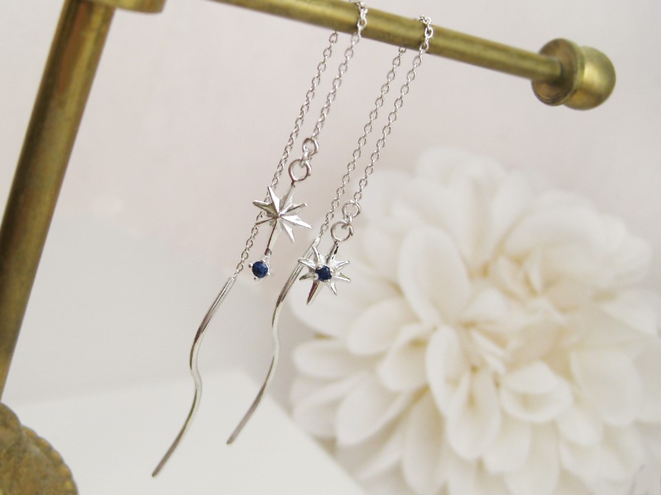 シルバースターピアス (サファイア)