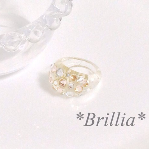 再再再々...販】*Brillia*スワロフスキー＊アクリルジュエルリング 