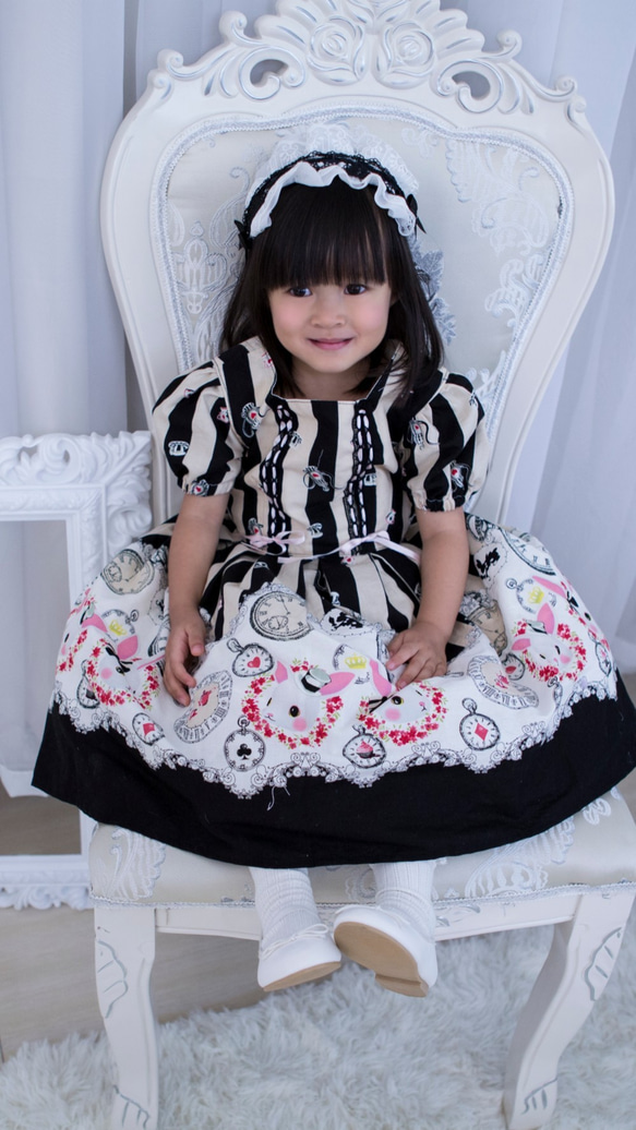 女童兔兔蘿莉塔洋裝 (黑色) 第2張的照片