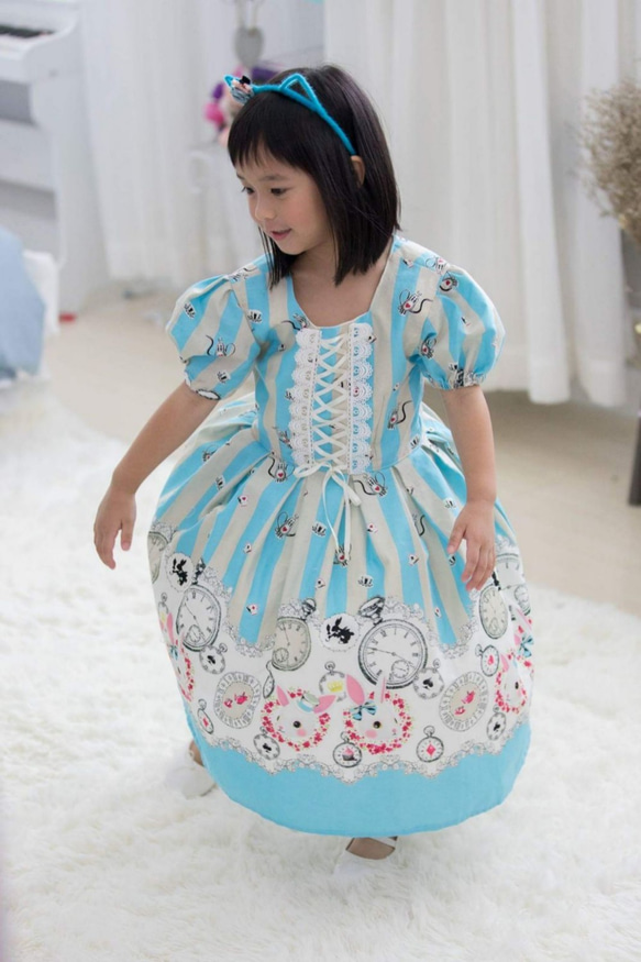 女童兔兔蘿莉塔洋裝 (天藍色) 第5張的照片