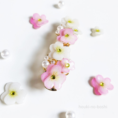 再販】ビオラのフェミニンバレッタ（ピンク） バレッタ houki-no-boshi  