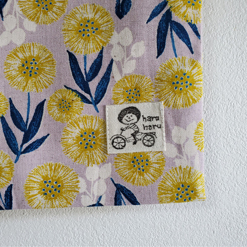 Haru＊Flower／ ☆sale☆スクエアのトートバッグ ボタニカル 花柄 綿麻 トートバッグ