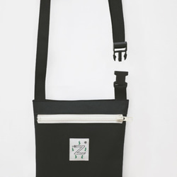 () Small shoulder bag 小包-肩背- 白蛇 第3張的照片