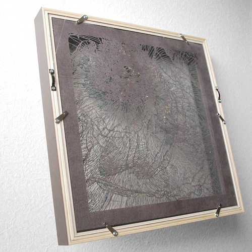 切り絵 牡丹 二枚重ね額縁 透明背景 青グレーと濃灰の色渋紙 切り絵