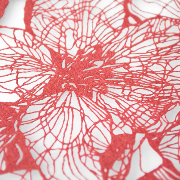 切り絵 桜 フローターフレーム 透明背景 赤の色渋紙 4枚目の画像