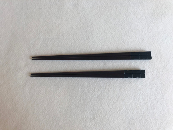 箸　市松　黒×溜塗（長さ23㎝） 3枚目の画像