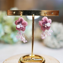 優雅的寶石花 耳針款 gem flower earring 第1張的照片