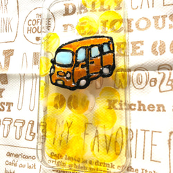 黄色のカーとシャボン玉iPhoneケース 7枚目の画像