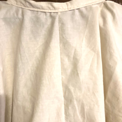 薄手で張りがある生地のベージュの割烹着兼シャツ3L4L5L 8枚目の画像