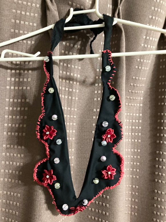 綿生地のバラの布のネックレス(うしろリボン)付け襟 5枚目の画像