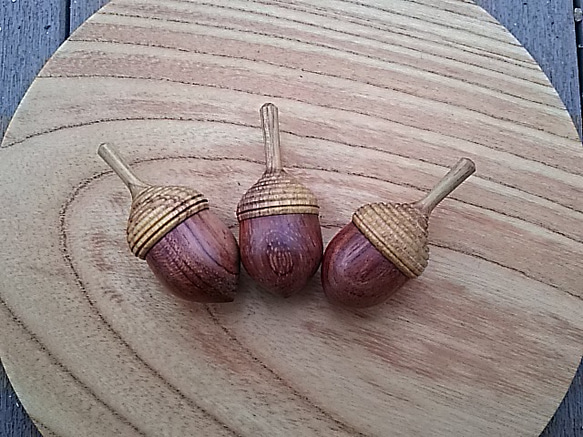 どんぐりの捻り独楽 おもちゃ・人形 yoshiji 通販 1868144｜Creema