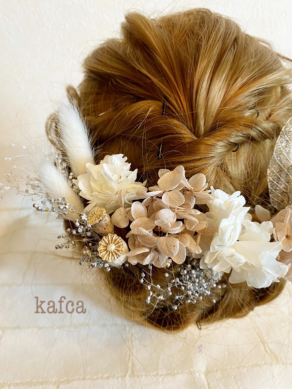 ♡古風系列4米色永生花乾花婚禮婚禮髮飾 第3張的照片