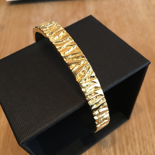 玄関先迄納品 24KPG 通販 STAR☆DROP バングル・リストバンド GOLDバングル アクセサリー
