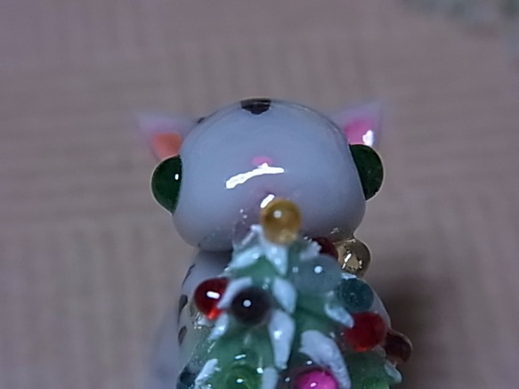 粘土にゃんこ（しましま猫とクリスマスツリー） 7枚目の画像