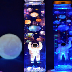 ガラスの中の宇宙　「宇宙飛行士、愛叶夢」　LEDコースター付き　復刻まつり2023 4枚目の画像