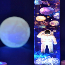 ガラスの中の宇宙「宇宙飛行士・来夢」　LEDコースター別売り 2枚目の画像