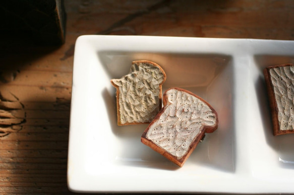 かじられ山型食パン② 4枚目の画像