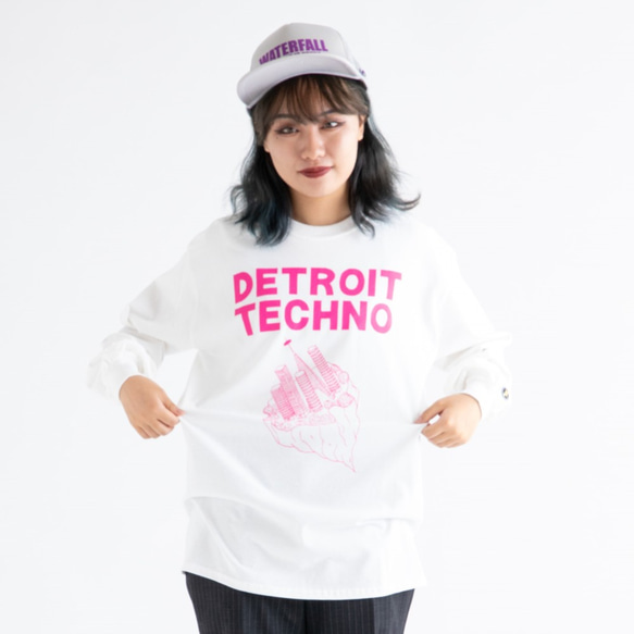 テクノ長袖Tシャツ「デトロイト（DETROIT TECHNO）」ホワイト Mサイズ 秋 WATERFALLオリジナル商品 1枚目の画像