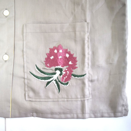 レコードワッペン花刺繍背中プリントレディース開襟シャツ