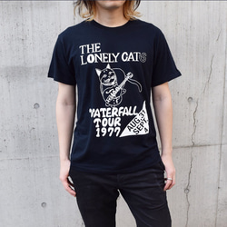 猫ツアーT「猫バンド」（レコードワッペン）　ブラック　Lサイズ　WATERFALLオリジナル　生産数量限定品 6枚目の画像