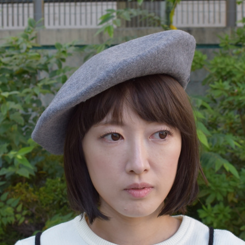 ベレー帽（レコードワッペン） グレー 秋冬物 F ユニセックス