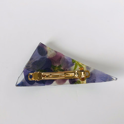 本物のお花 すみれ(ビオラ)のバレッタ [p] / Barrette of a violet 2枚目の画像